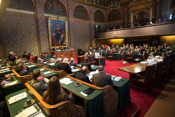 Eerste Kamer der Staten-Generaal - Debat over de Jeugdwet