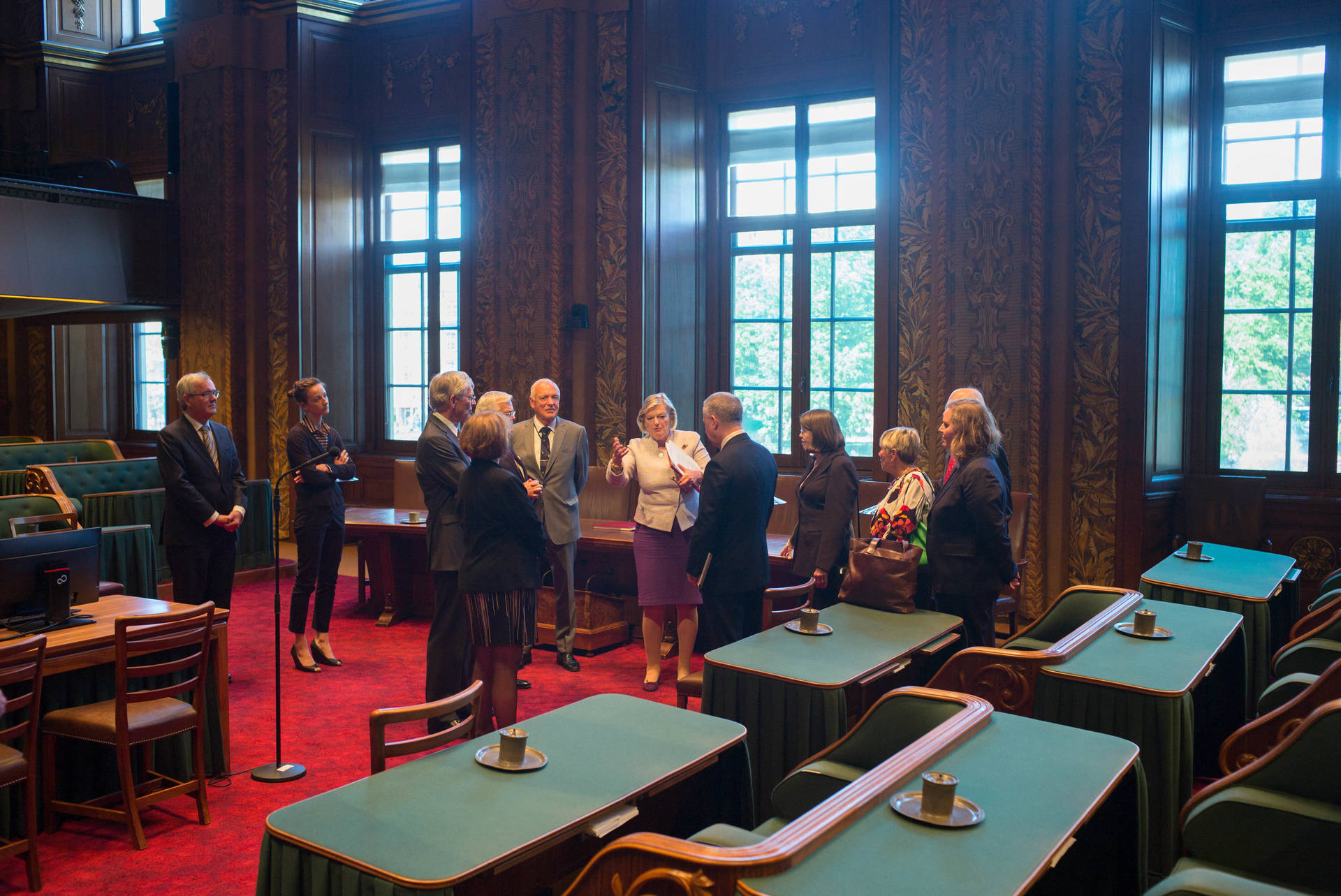 Rondleiding in de plenaire zaal 