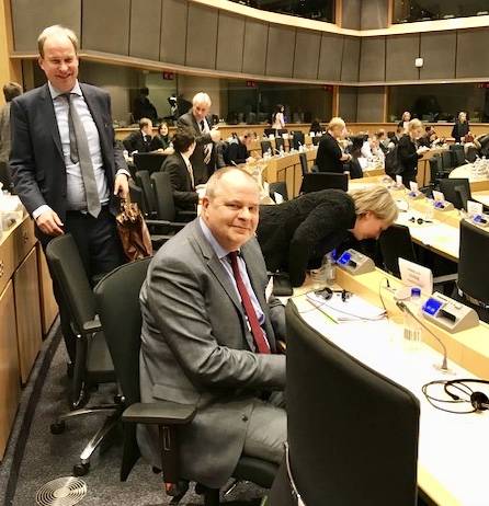 Eerste Kamerleden Van Rij en Ester bij Europese parlementaire week