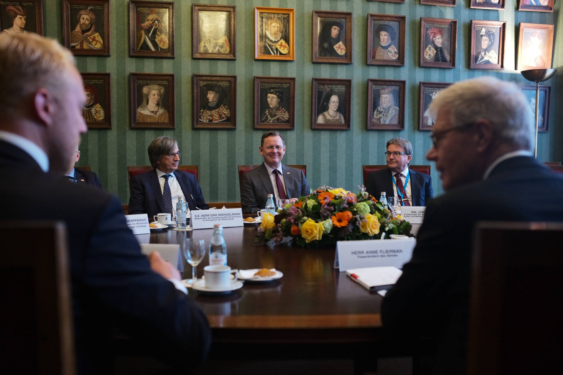 Minister-president Thüringen bezoekt de Eerste Kamer