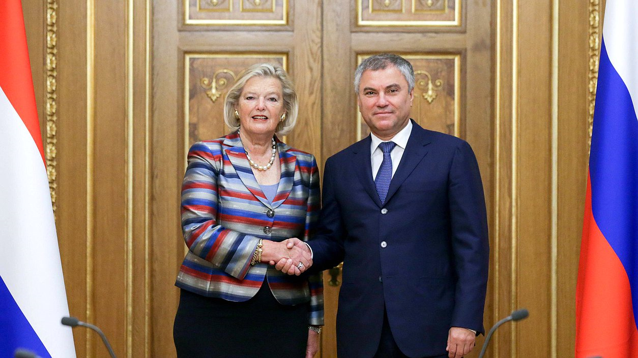 Voorzitter Eerste Kamer ontmoet Voorzitter Doema, Viacheslav Volodin, in Moskou