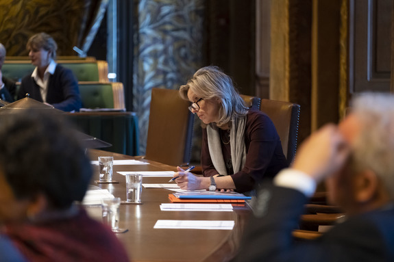 Minister Ollongren van Binnenlandse Zaken en Koninkrijksrelaties tijdens het debat