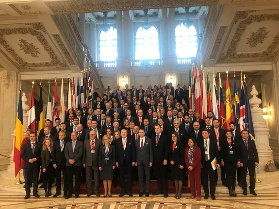 Kamerleden bij conferentie Europees buitenland- en defensiebeleid