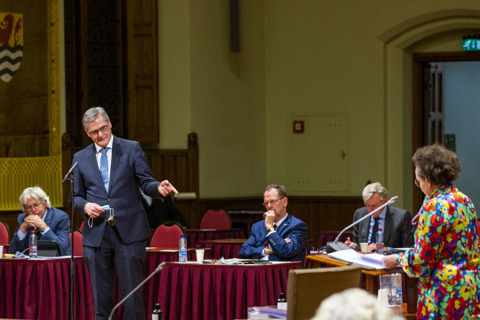 Kamer debatteert over hersteloperatie toeslagen