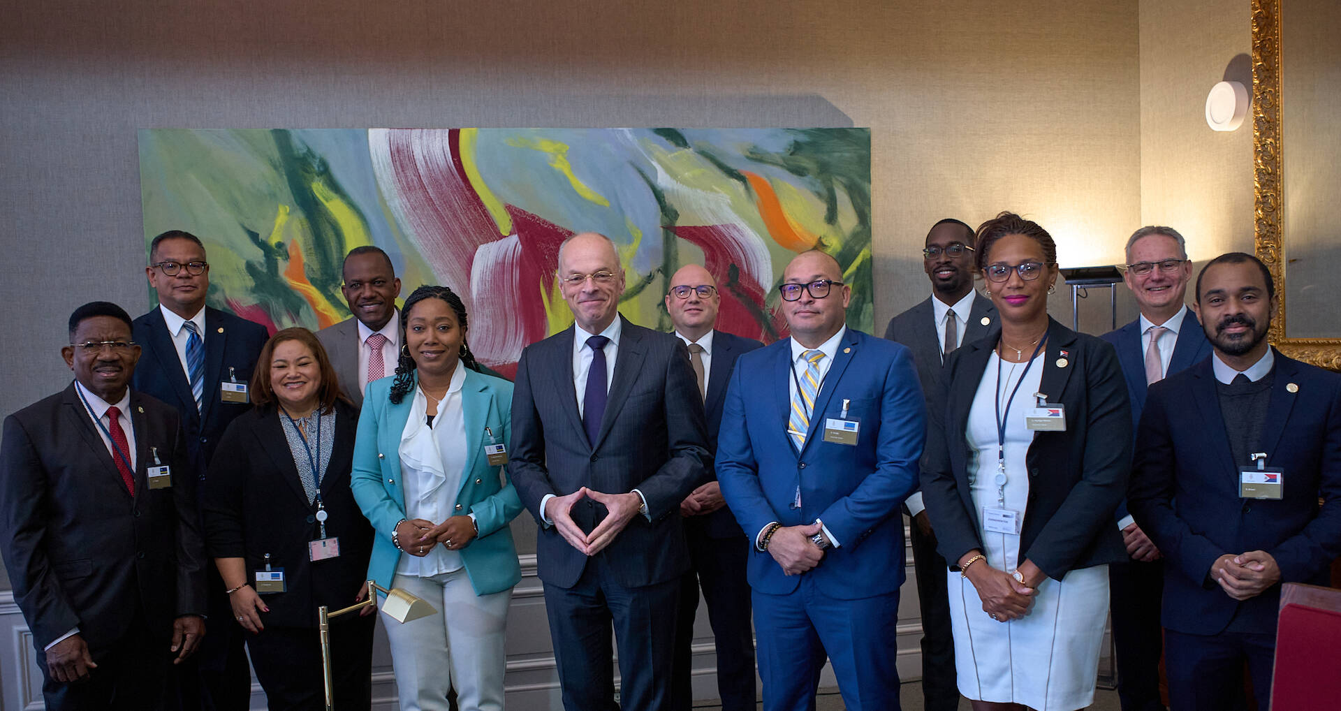 Eerste Kamervoorzitter Jan Anthonie Bruijn ontving de leiders van de Caribische statendelegaties 