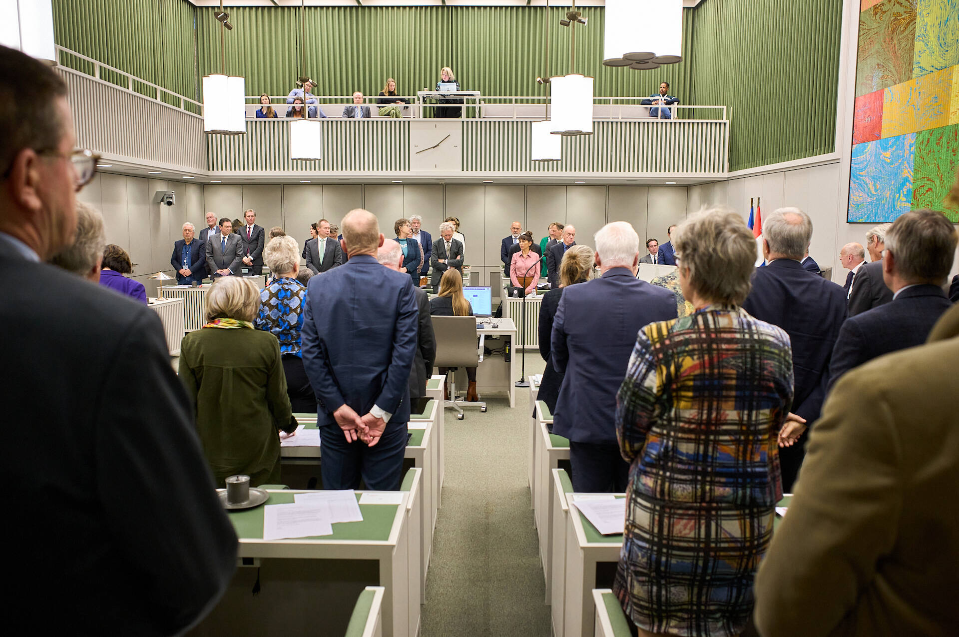 Twee moties zijn met algemene stemmen aangenomen