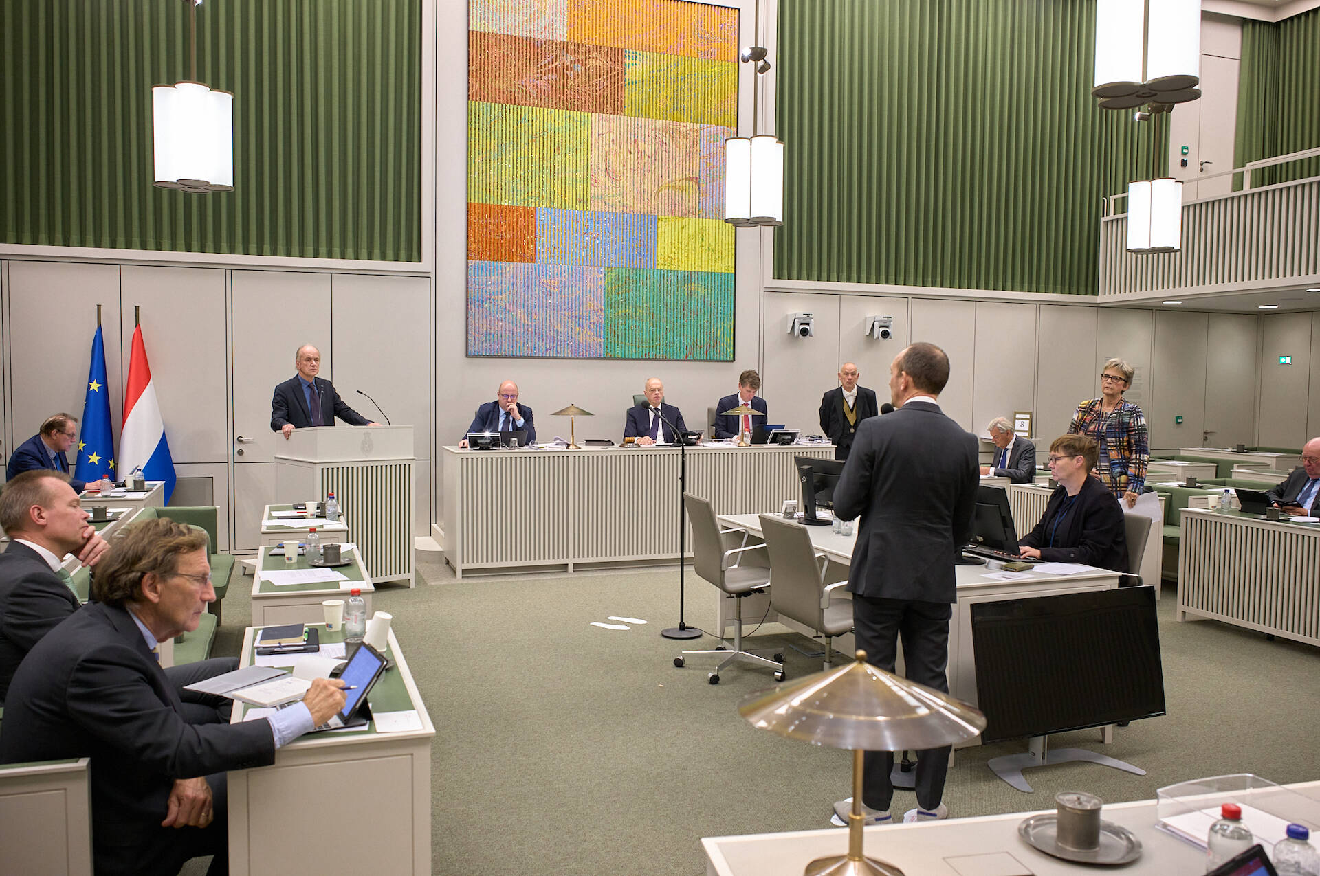 Drie moties in debat zelfevaluatie toeslagenaffaire