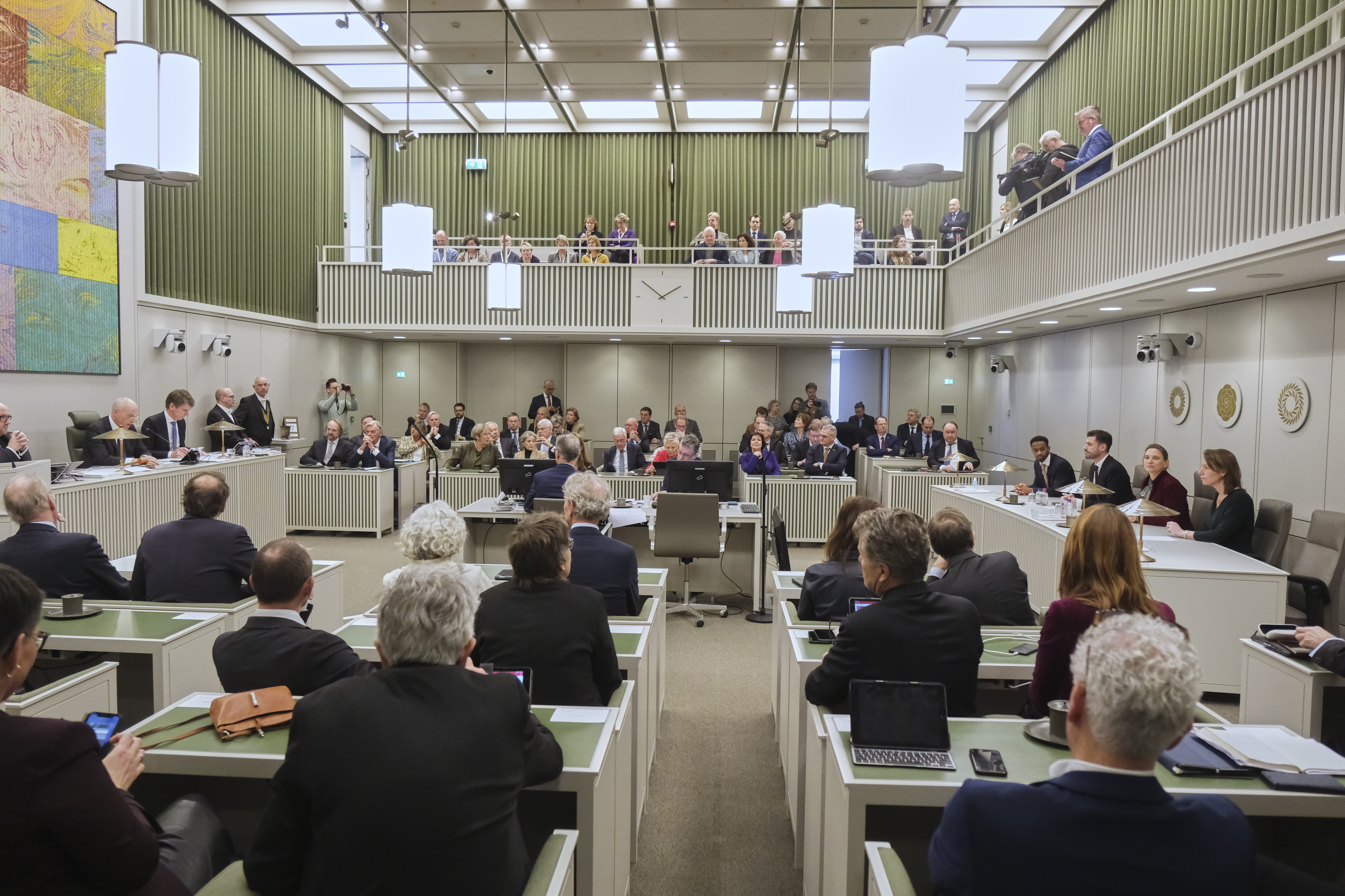 Eerste Kamer Steunt Wijziging Artikel 1 Grondwet - Eerste Kamer Der ...