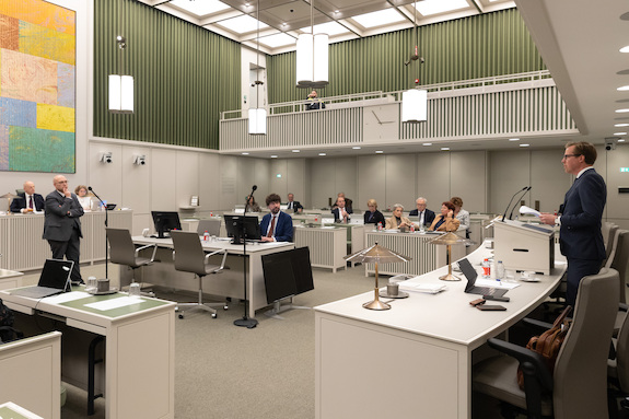 De Eerste Kamer tijdens het debat op 21 november 2023