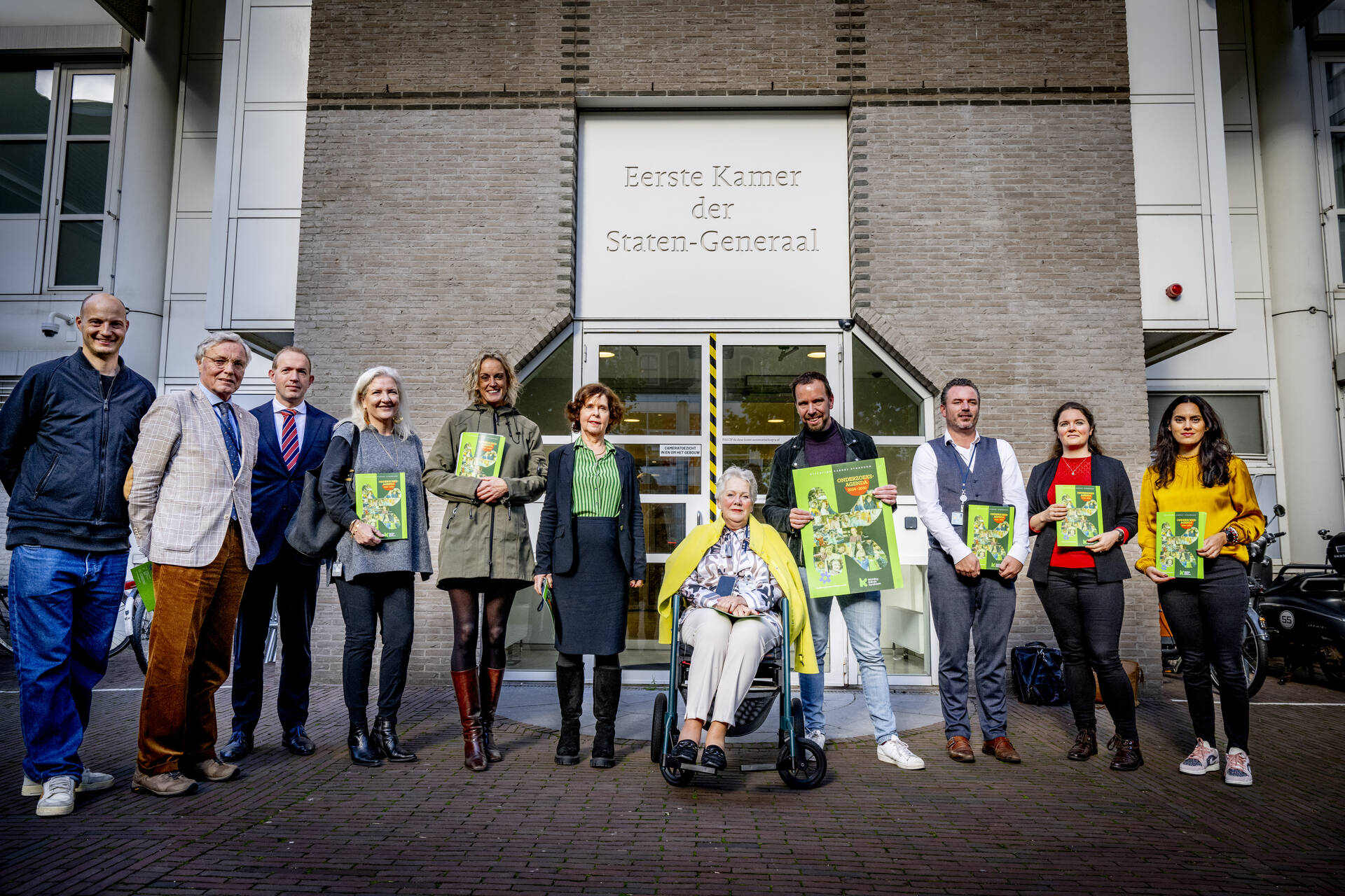 Commissieleden voor Volksgezondheid, Welzijn en Sport (VWS) en leden van de Stichting Kabuki Syndroom