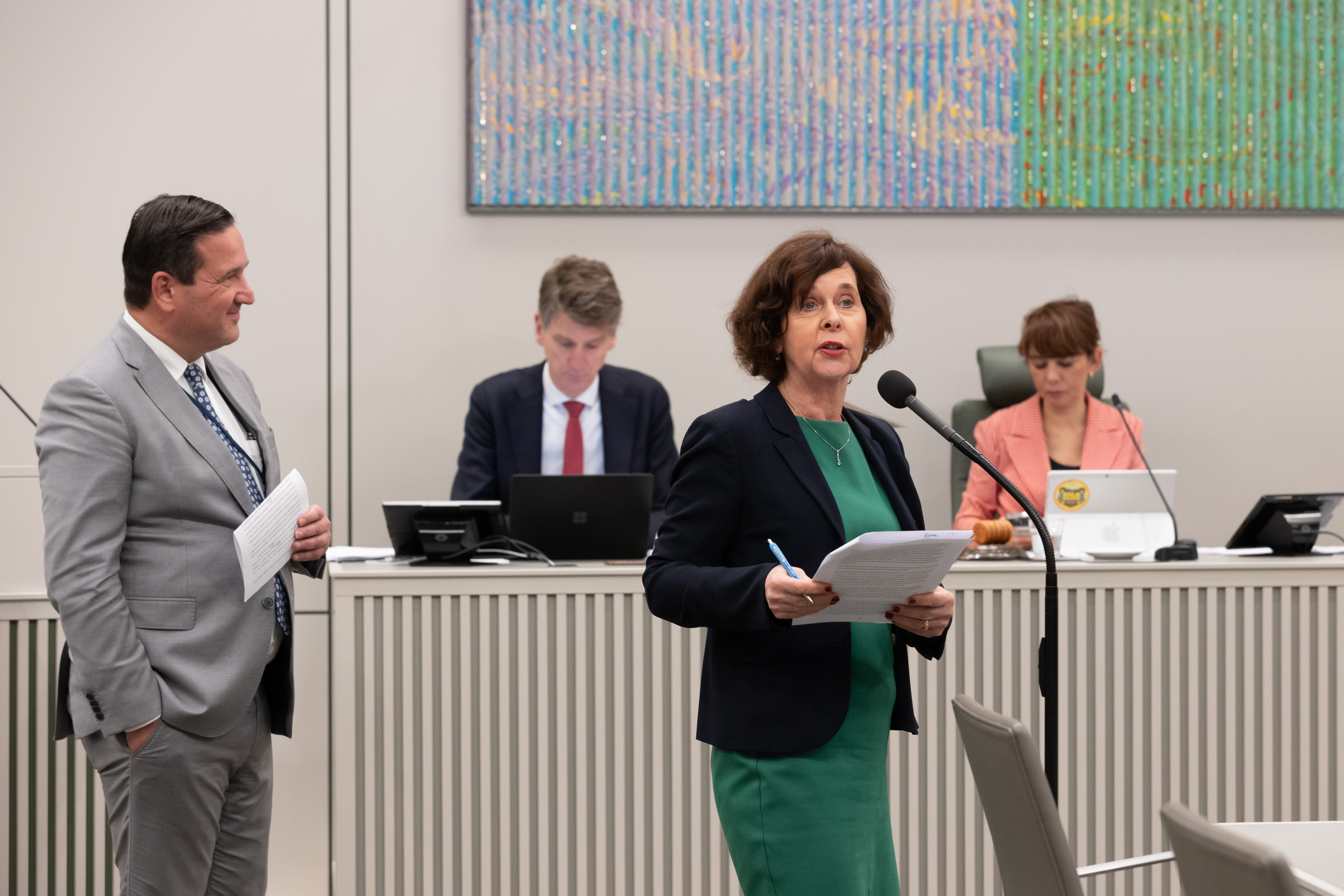 Pakket Belastingplan 2025: Debat Samengevat - Eerste Kamer Der Staten ...