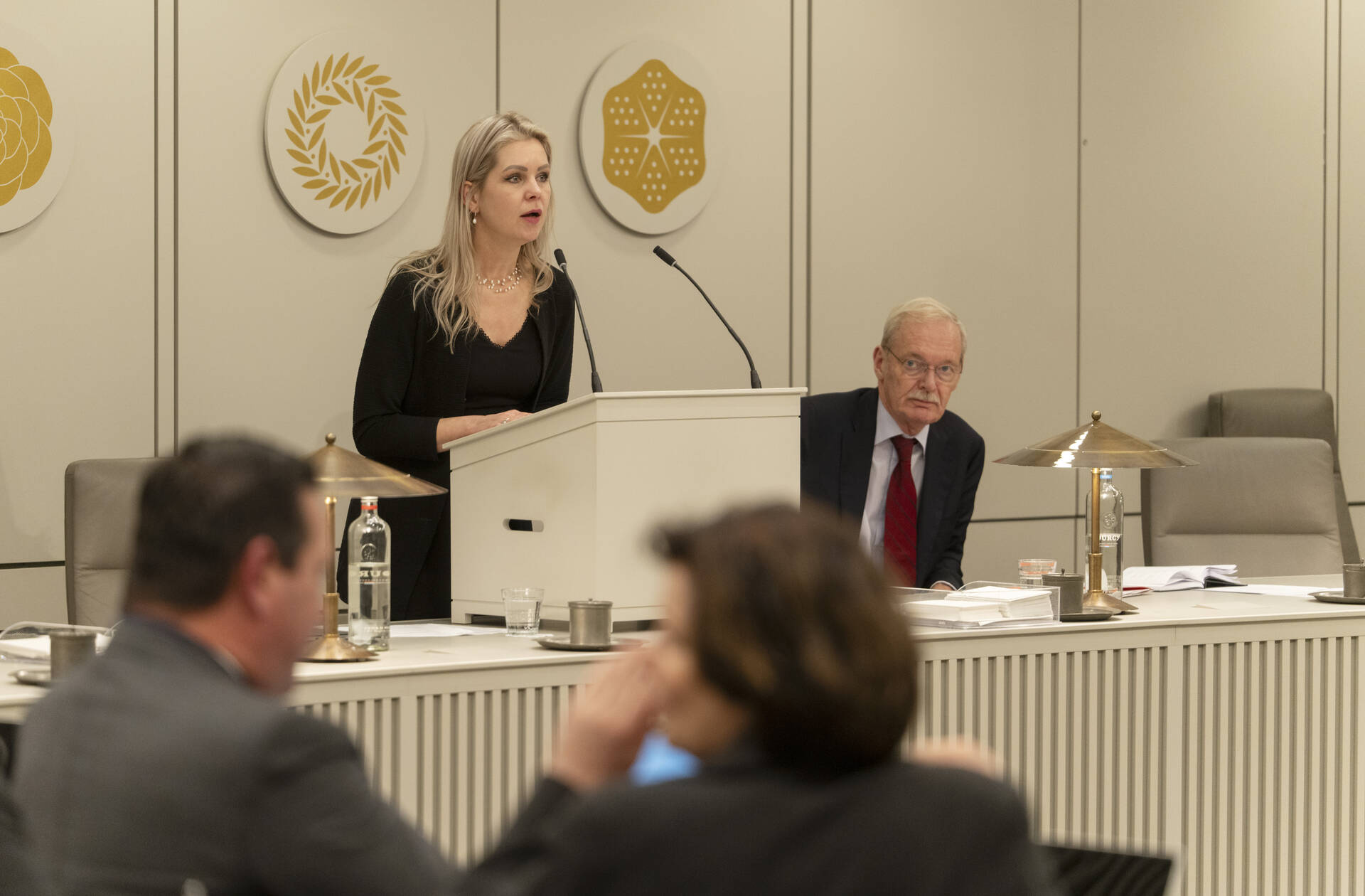 Minister Wiersma tijdens het debat op 18 februari 2025