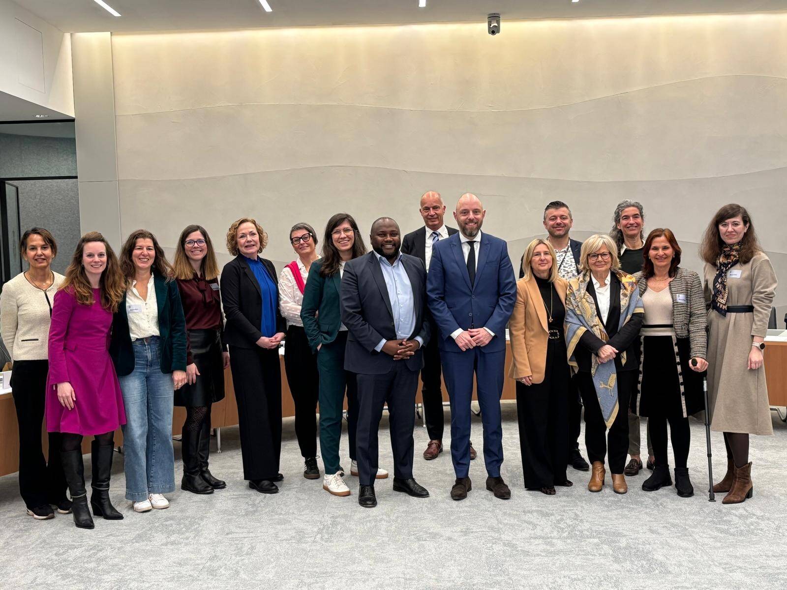 De delegatie met leden van de commissie Infrastructuur en Water van de Tweede Kamer