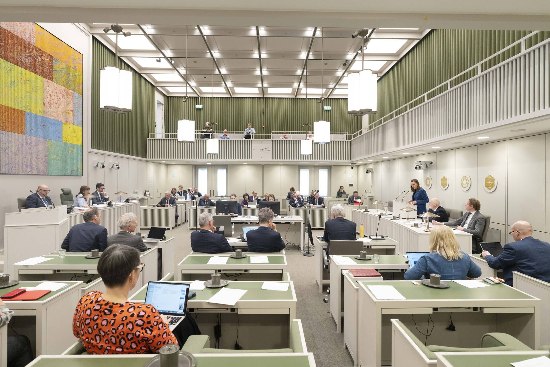 De plenaire zaal tijdens het debat