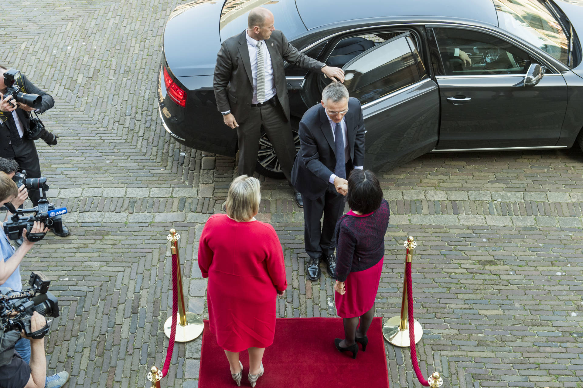 Secretaris-Generaal NAVO bezoekt Staten-Generaal