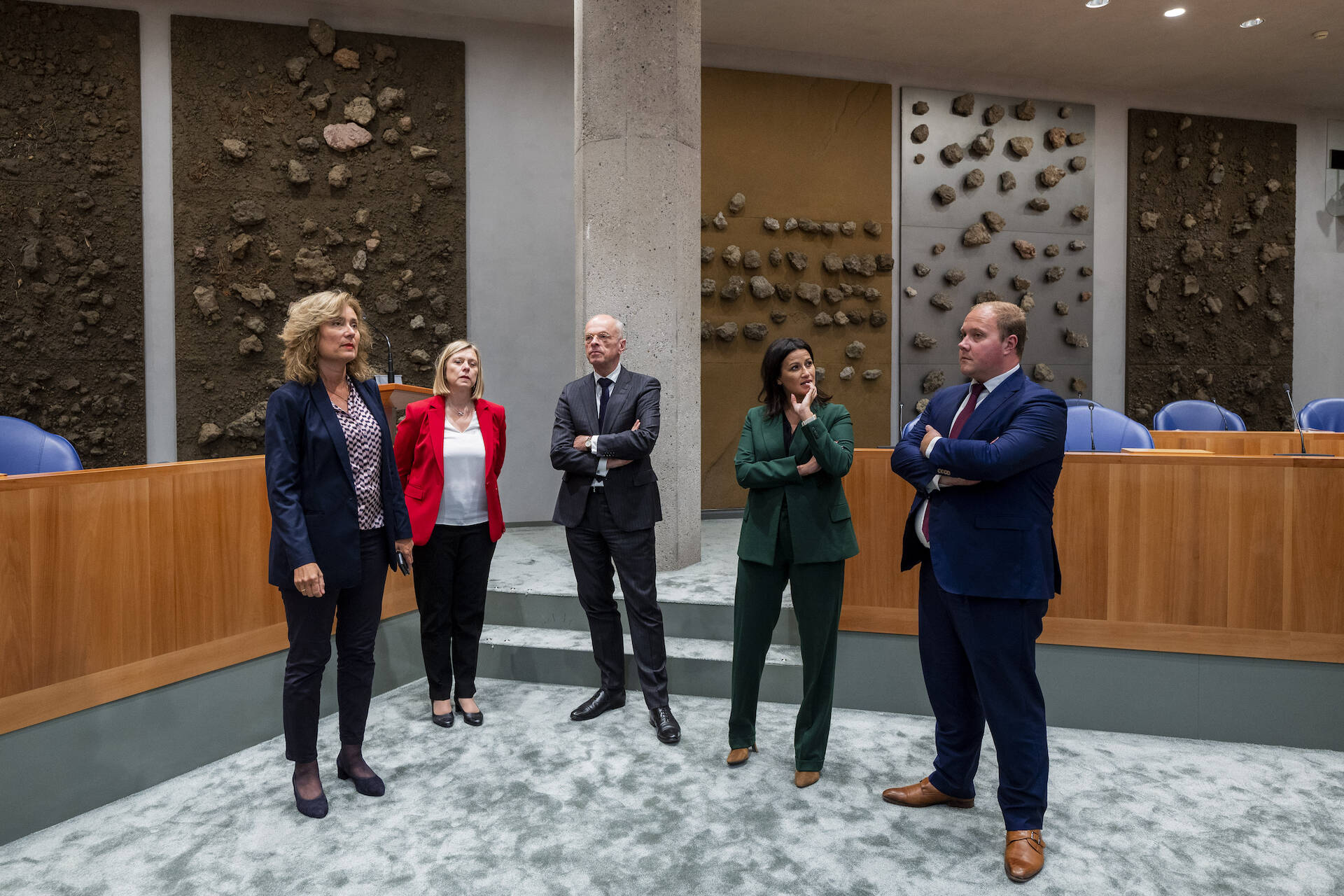 In de plenaire zaal van de Tweede Kamer - 3