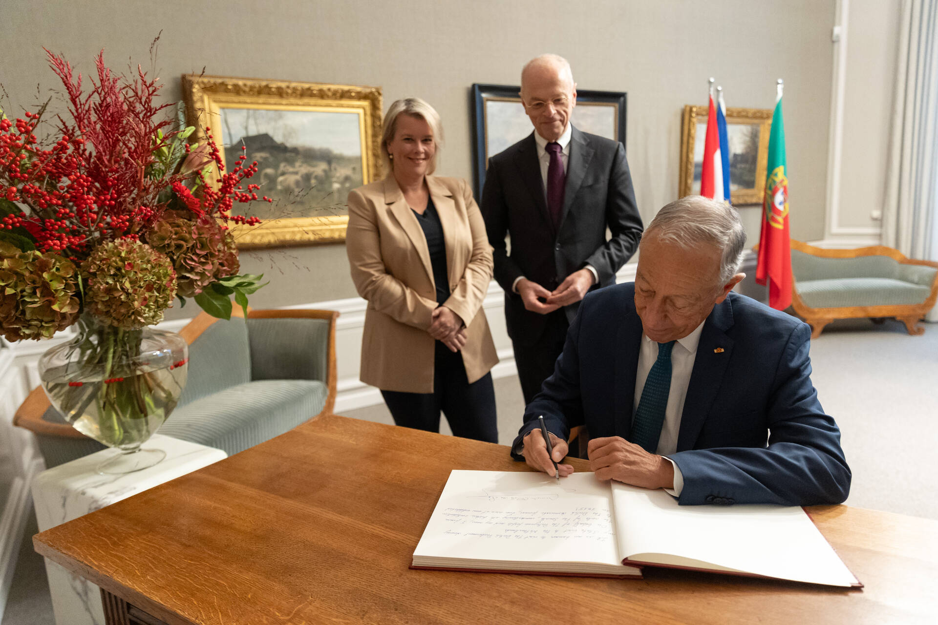 Ondertekening van het gastenboek