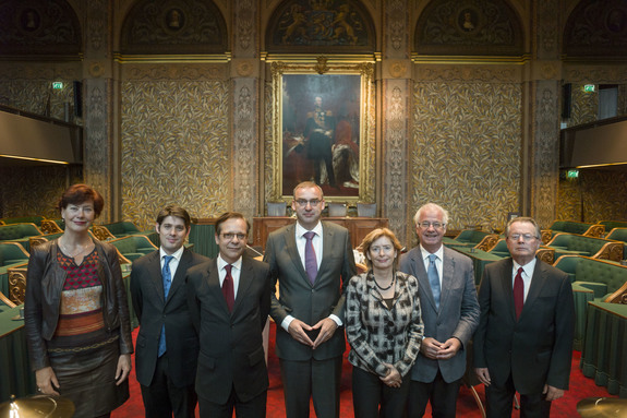 Leden Parlementaire Onderzoekscommissie Eerste Kamer