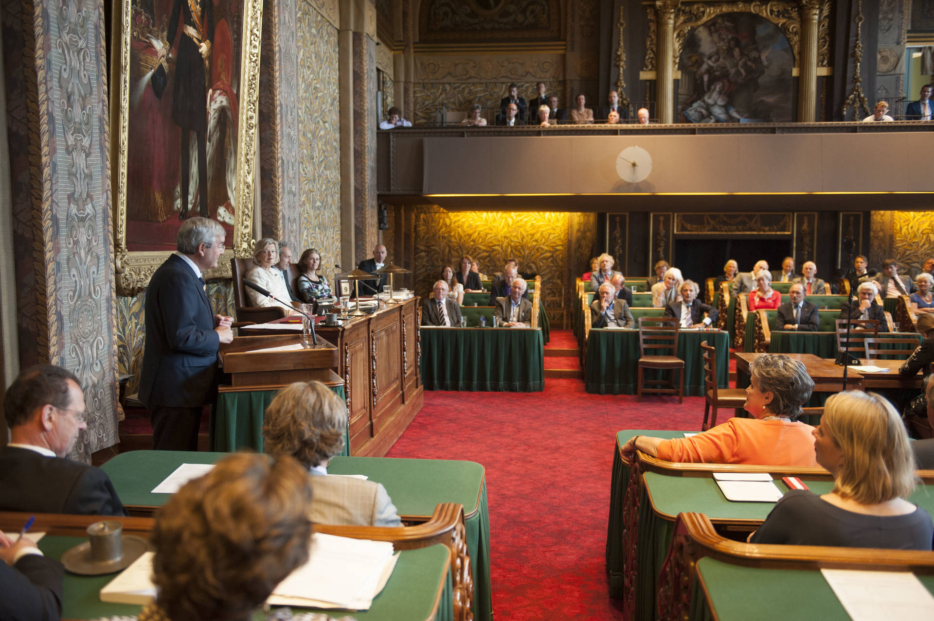 Afscheid oud-voorzitter De Graaf in Plenaire zaal