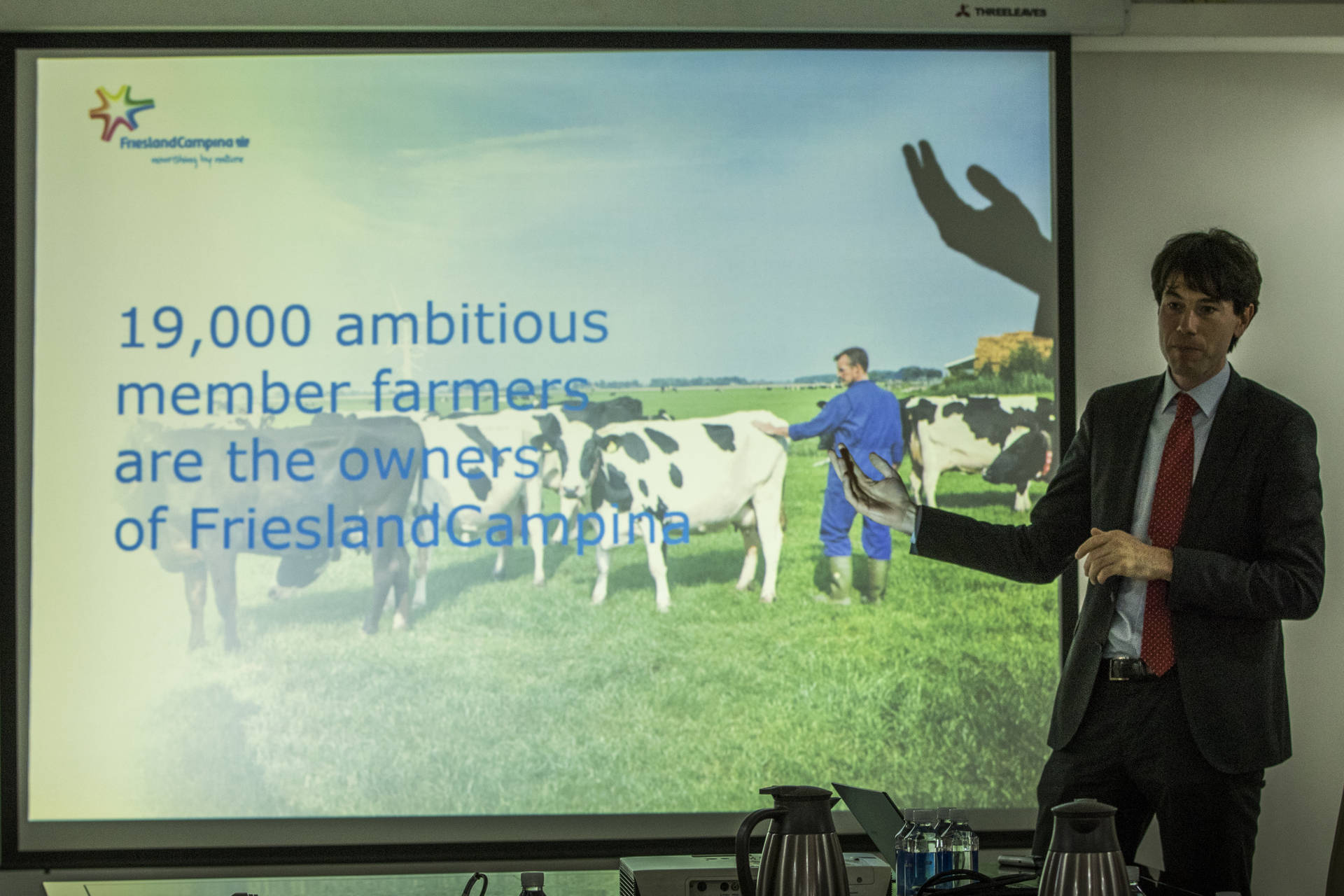 Presentatie bij de Sino-Dutch Dairy Development Centre in Beijing. Foto: Dong Yuehang