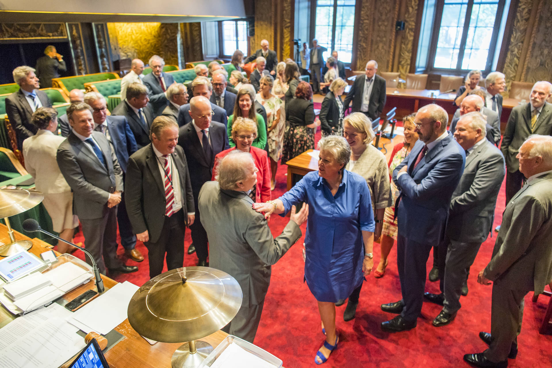 Felicitaties van collega-senatoren