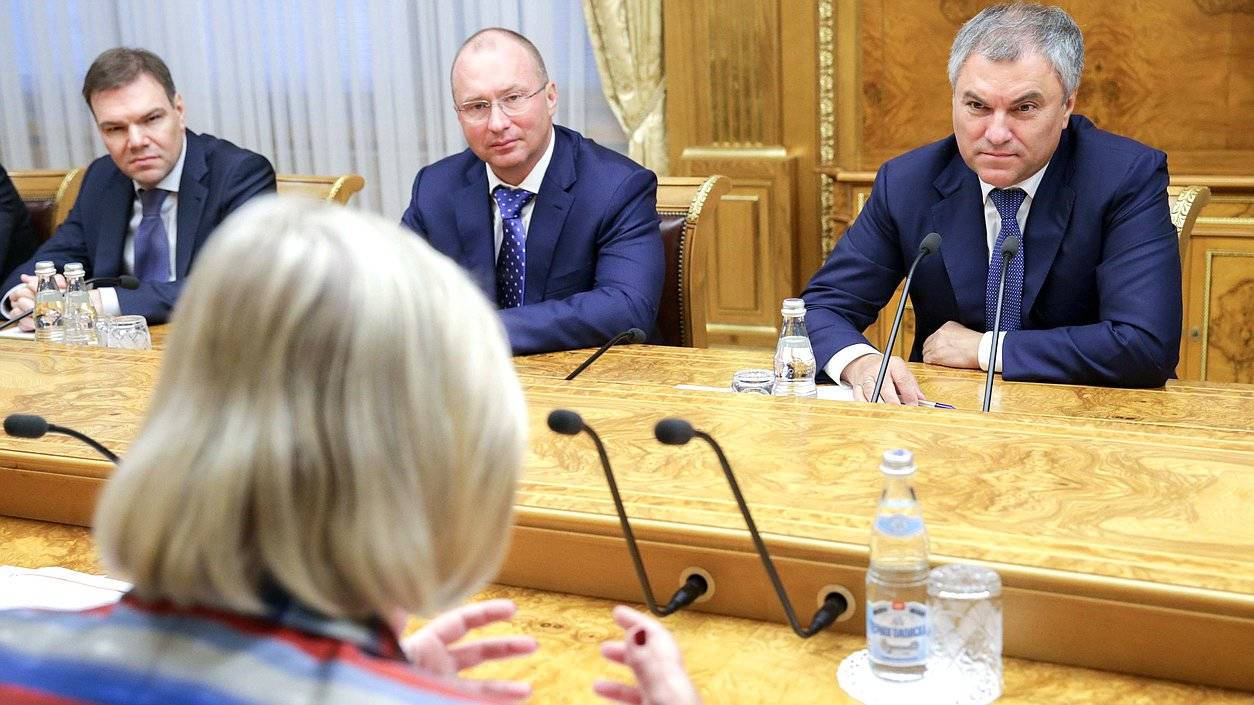 Voorzitter Eerste Kamer ontmoet Voorzitter Doema, Viacheslav Volodin, in Moskou