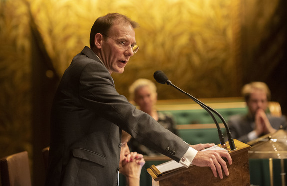 Staatssecretaris Snel van Financiën tijdens het debat op 11 december 2018