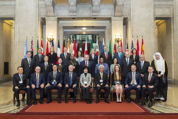 Eerste Kamervoorzitter en Ondervoorzitter Tweede Kamer bij G20-bijeenkomst parlementsvoorzitters in Tokio