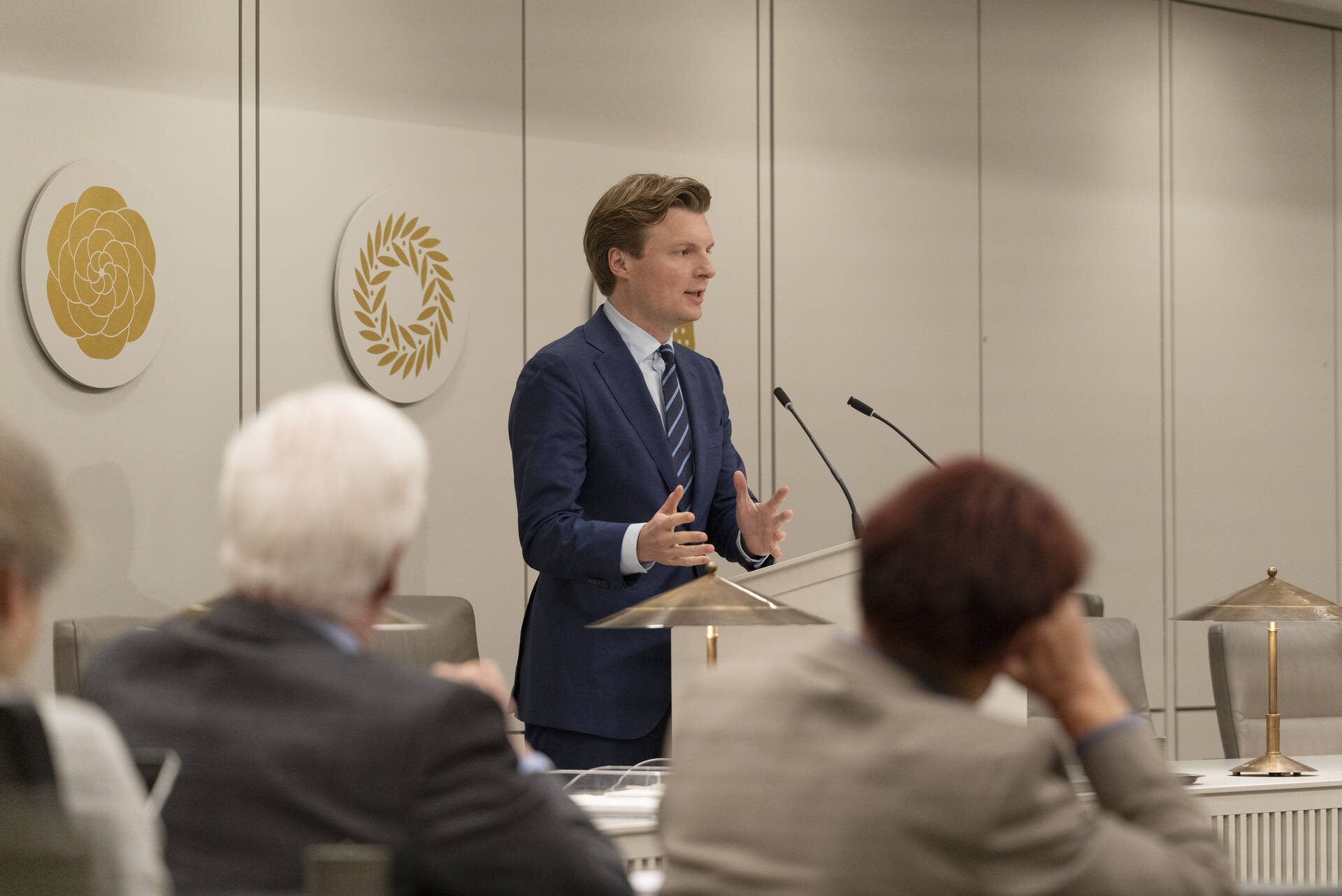 Minister Brekelmans van Defensie tijdens het debat op 5 november 2024