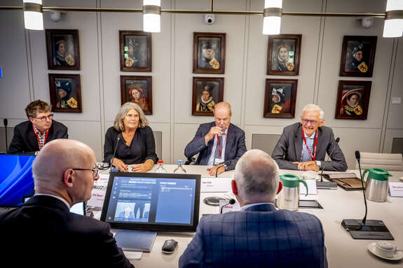 Vertegenwoordigers van de Raad voor de leefomgeving en infrastructuur in de commissie voor LNV 